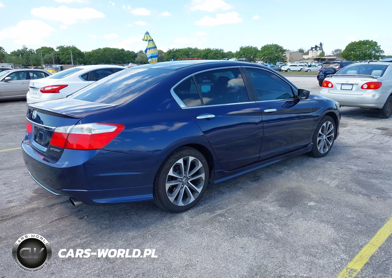 2013 Honda Accord Sport VIN:1HGCR2F52DA270186 - 4