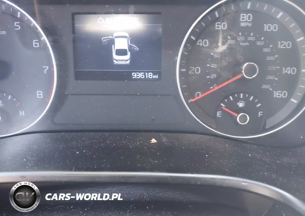 2020 Kia Forte Gt-Line VIN:3KPF34AD0LE160823 - 7