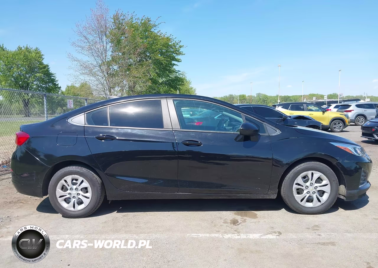 2019 Chevrolet Cruze Ls VIN:1G1BC5SM6K7119820 - 13
