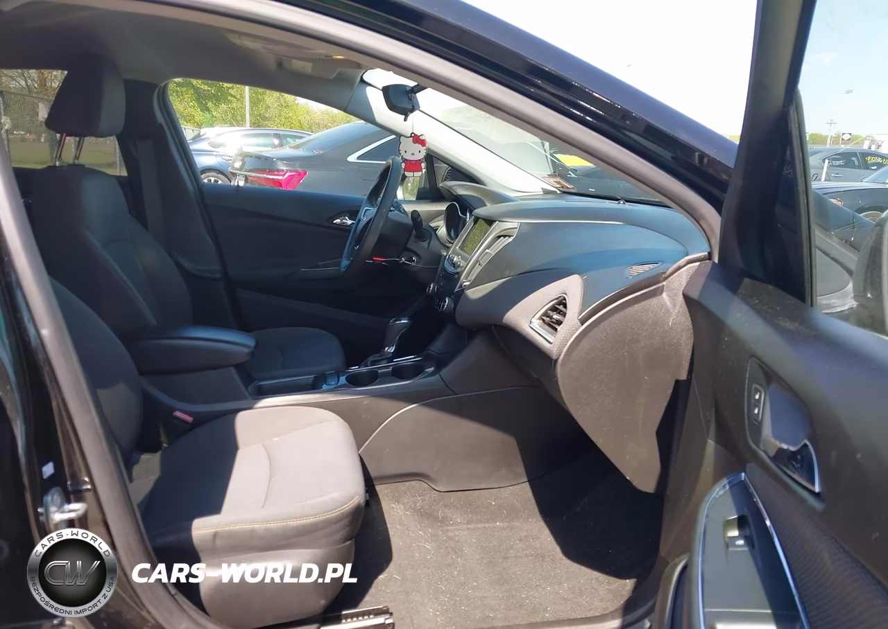 2019 Chevrolet Cruze Ls VIN:1G1BC5SM6K7119820 - 5