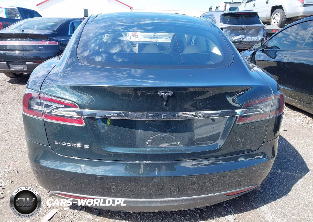 2013 Tesla Model S VIN:5YJSA1CN5DFP03457 - 16