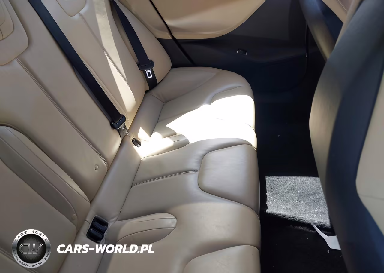 2013 Tesla Model S VIN:5YJSA1CN5DFP03457 - 8