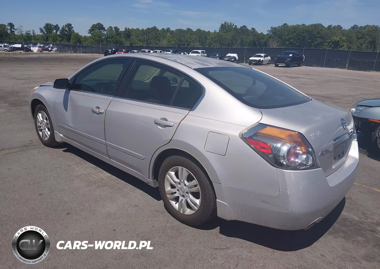 2011 Nissan Altima 2.5 S VIN:1N4AL2AP8BN419096 - 3