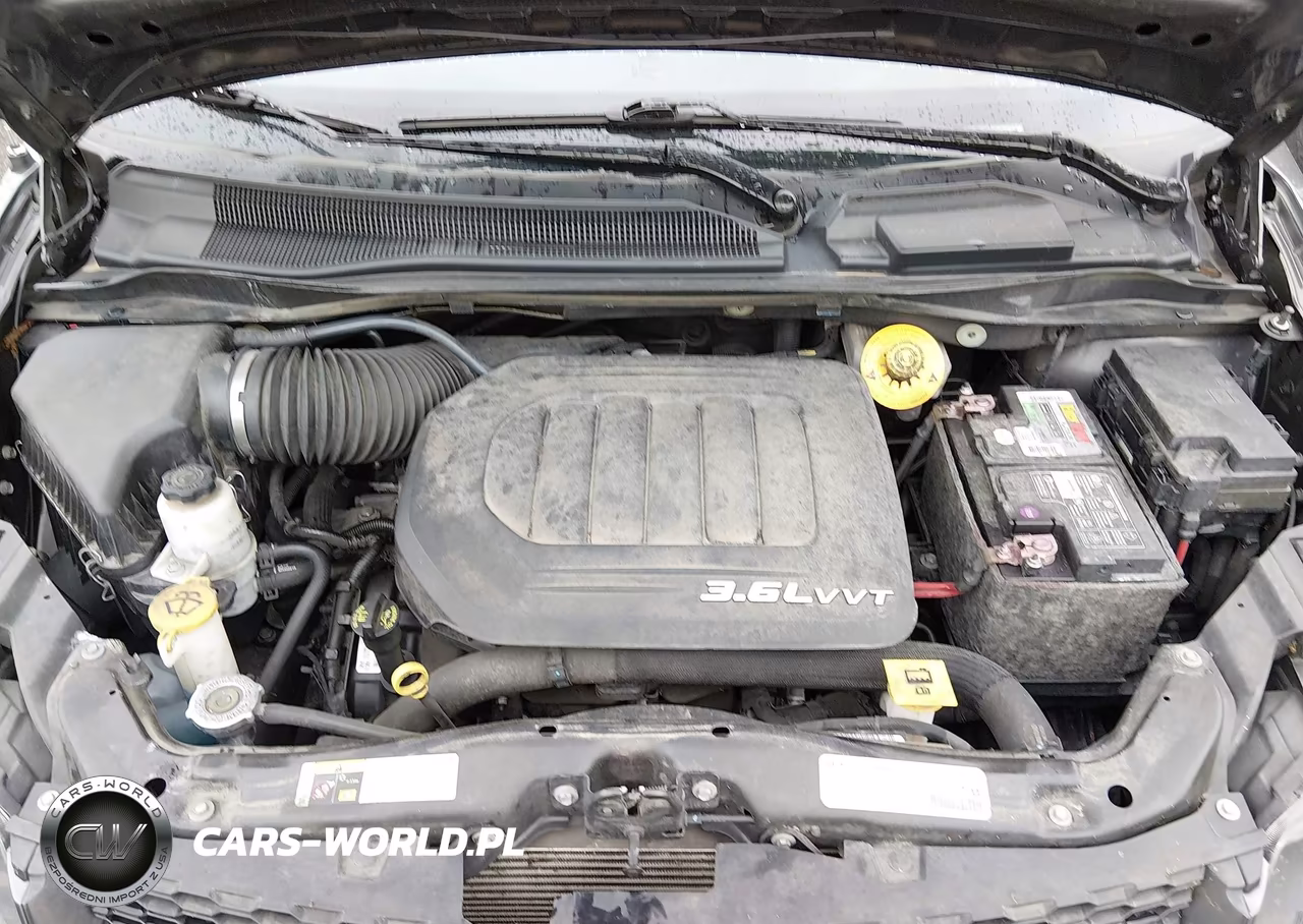 2018 Dodge Grand Caravan Gt VIN:2C4RDGEG8JR284429 - 10