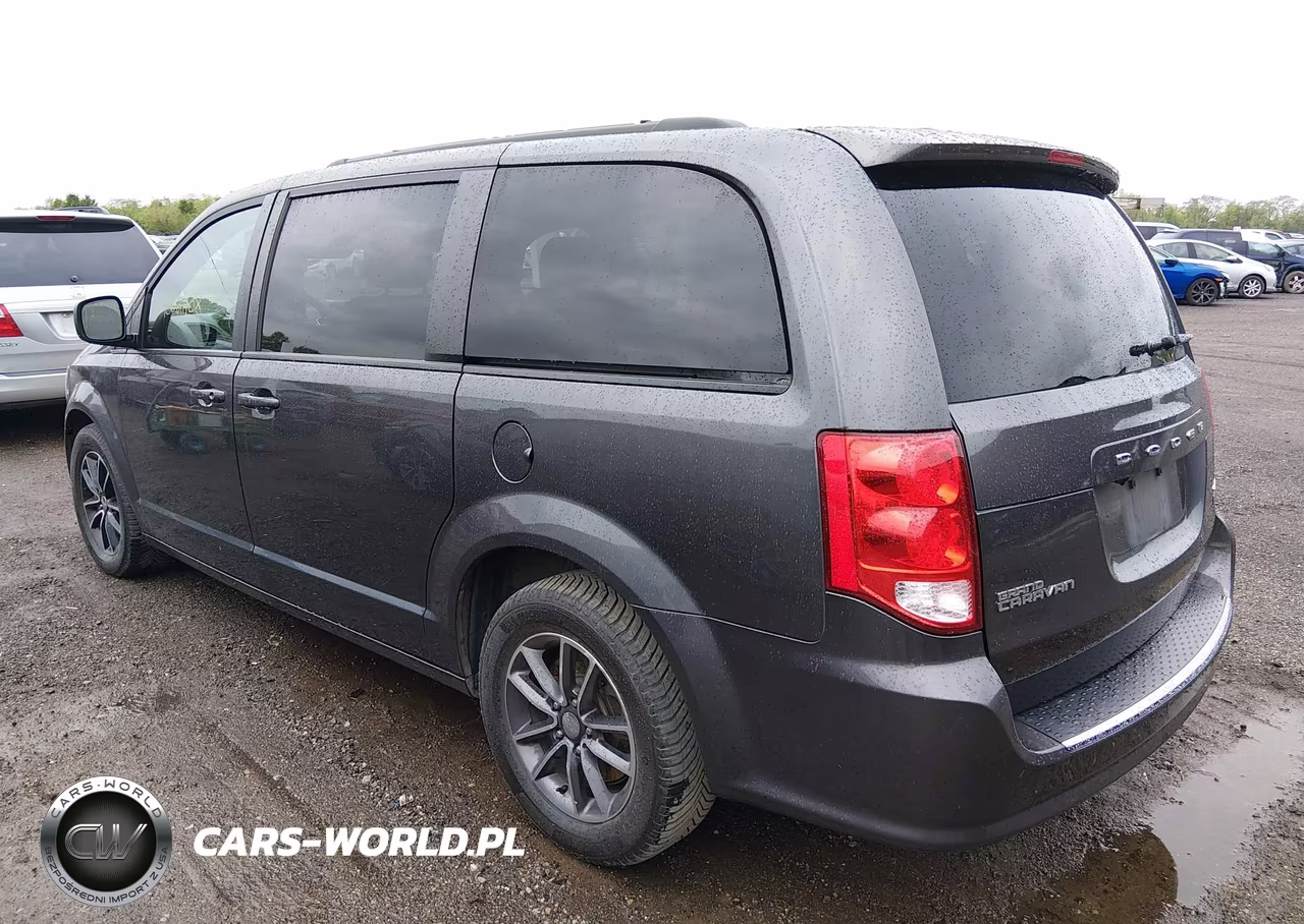 2018 Dodge Grand Caravan Gt VIN:2C4RDGEG8JR284429 - 3