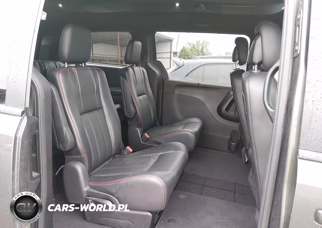 2018 Dodge Grand Caravan Gt VIN:2C4RDGEG8JR284429 - 8