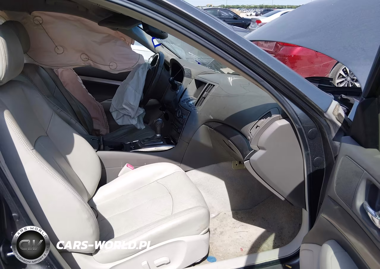 2015 Infiniti Q40 VIN:JN1CV6AP2FM501666 - 5