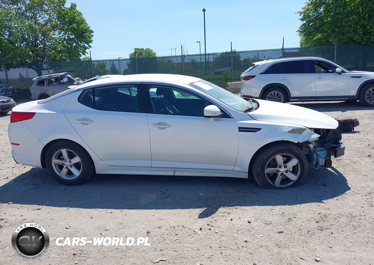 2015 Kia Optima Lx VIN:KNAGM4A71F5543128 - 13