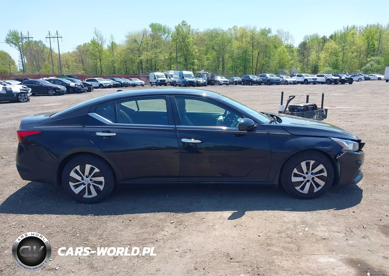 2019 Nissan Altima 2.5 S VIN:1N4BL4BV4KC256410 - 13