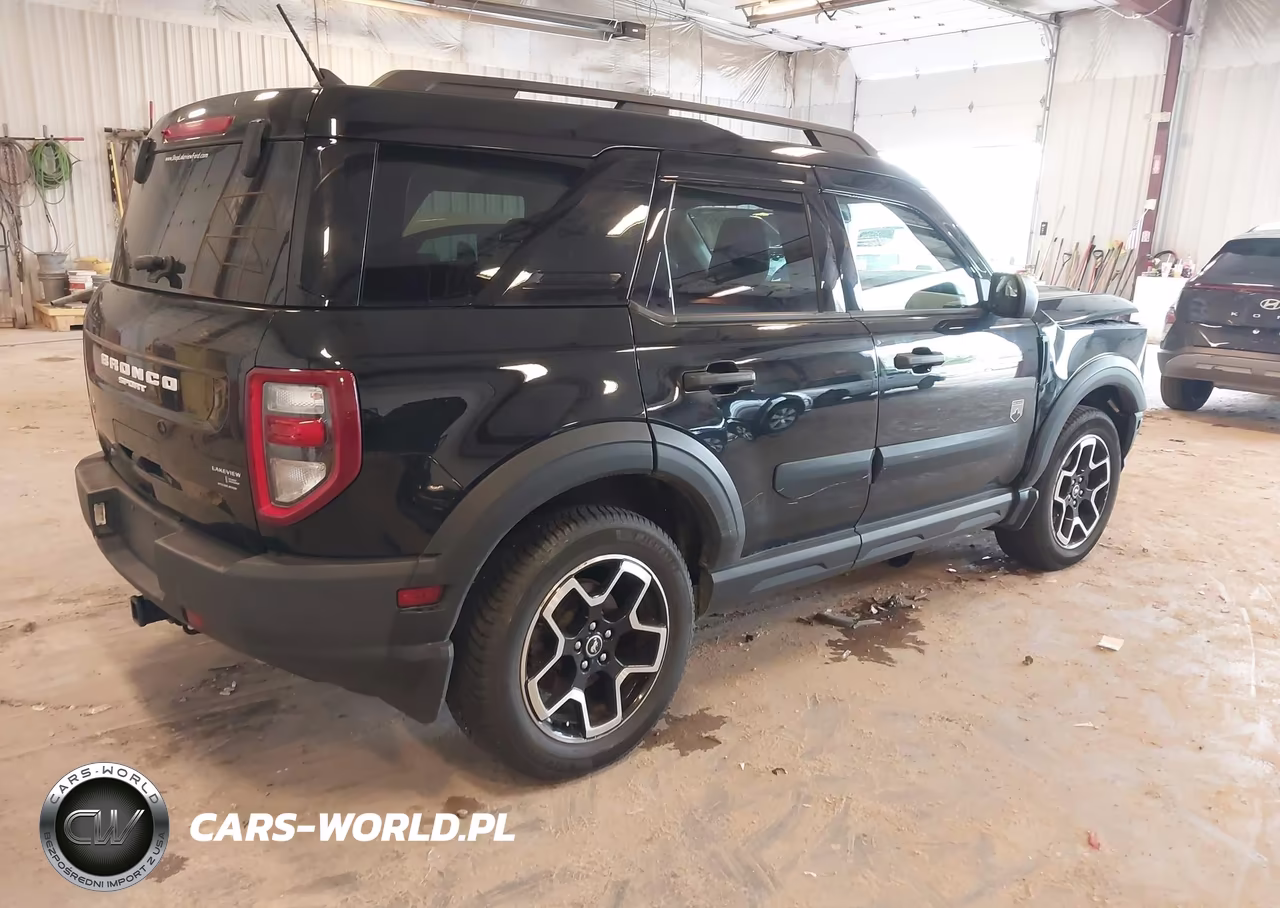 2021 Ford Bronco Sport Big Bend VIN:3FMCR9B69MRA09158 - 4