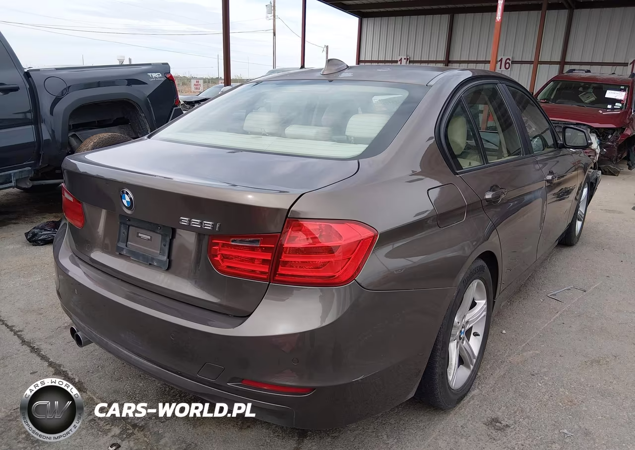 2013 BMW 328I VIN:WBA3A5C5XDF602130 - 4
