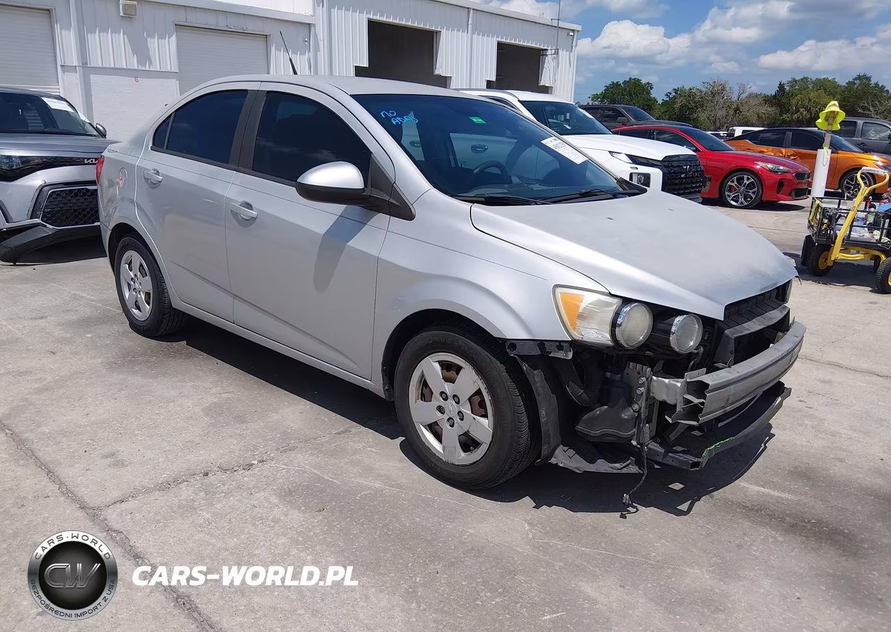 2013 Chevrolet Sonic Ls Auto
