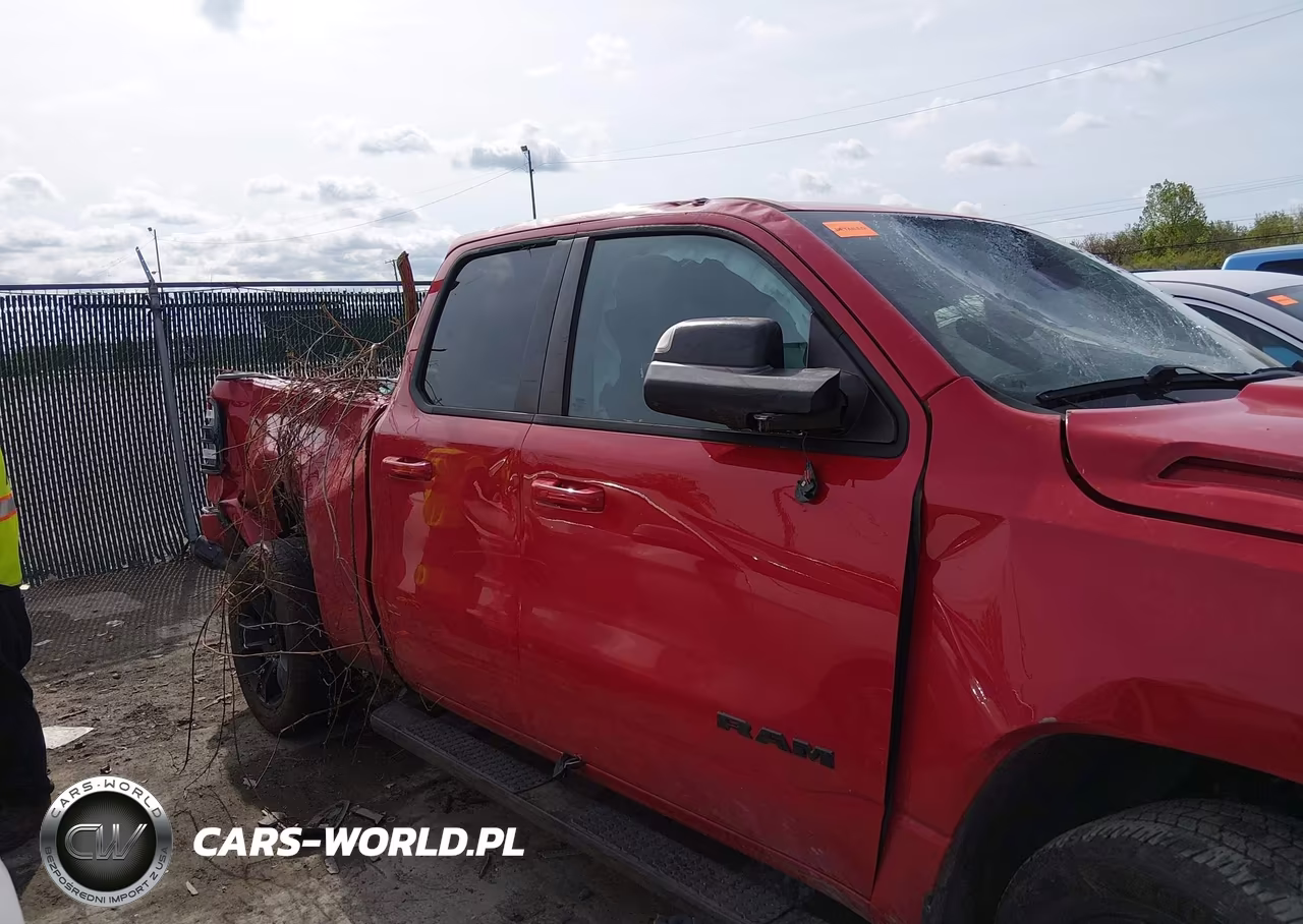 2021 Ram 1500 VIN:1C6SRFBT4MN598893 - 12