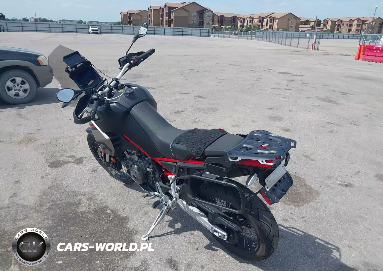 2024 Aprilia Tuareg 660 VIN:ZD4XBUA00RS002013 - 3