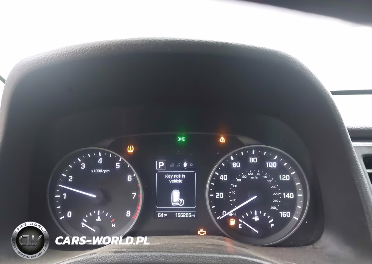 2018 Hyundai Elantra Value Edition VIN:5NPD84LF9JH222235 - 7