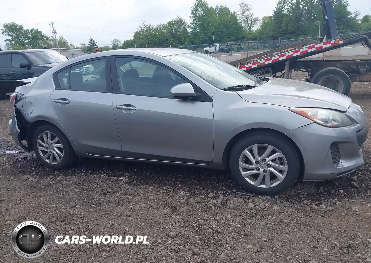 2012 Mazda Mazda3 I Touring VIN:JM1BL1V70C1560319 - 13