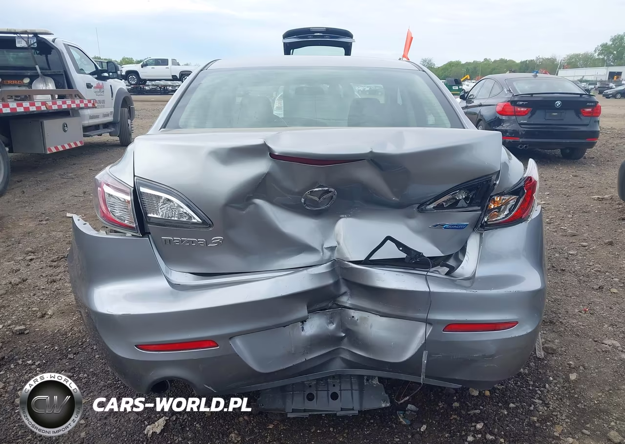 2012 Mazda Mazda3 I Touring VIN:JM1BL1V70C1560319 - 16