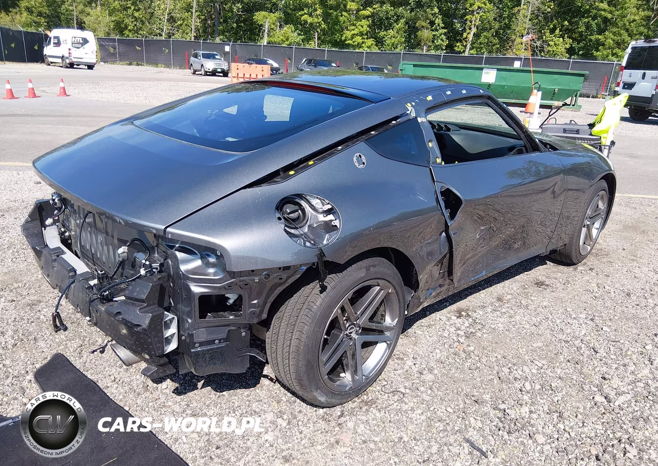 2024 Nissan Z Sport Auto VIN:JN1BZ4AH6RM366953 - 4