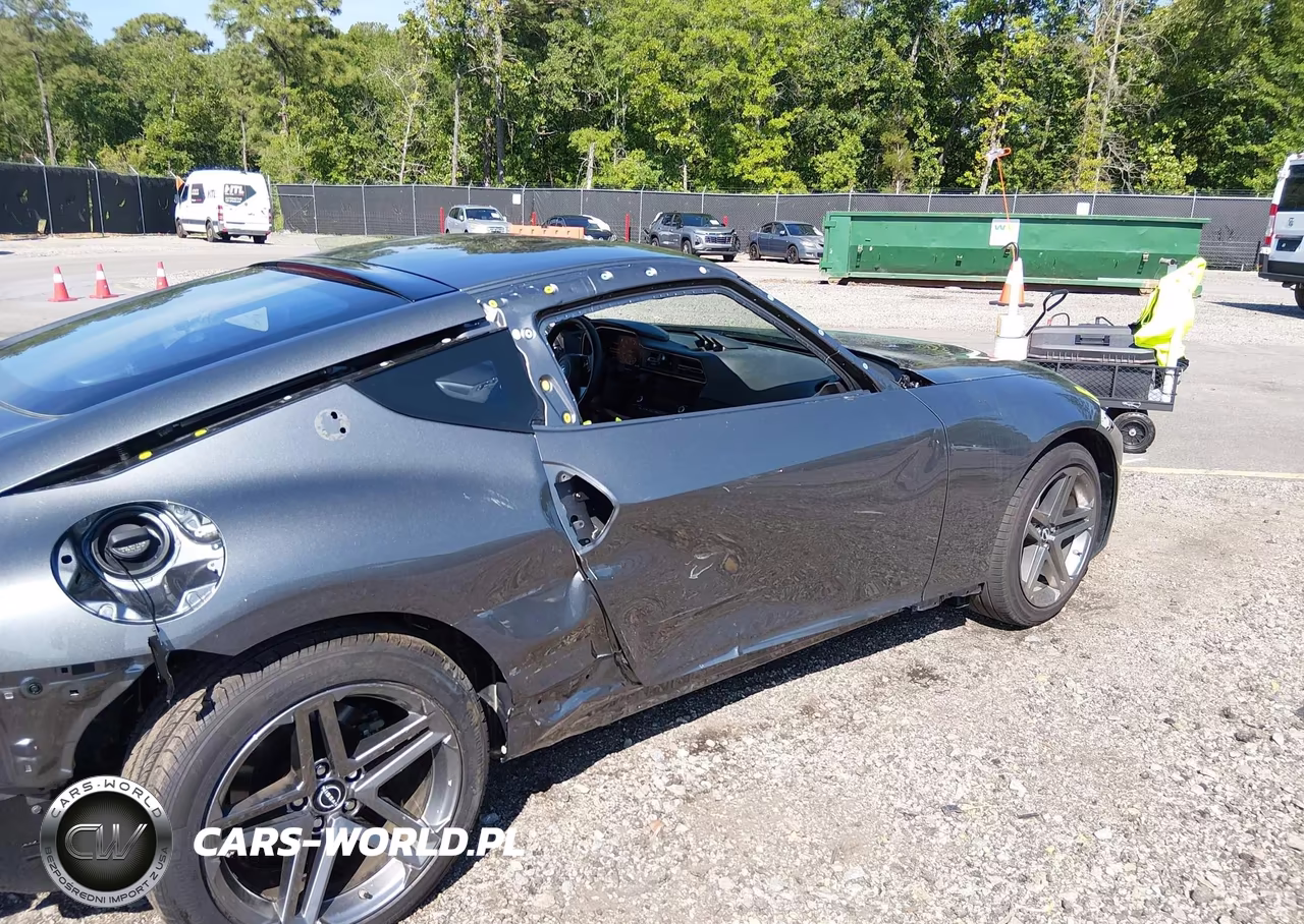 2024 Nissan Z Sport Auto VIN:JN1BZ4AH6RM366953 - 6