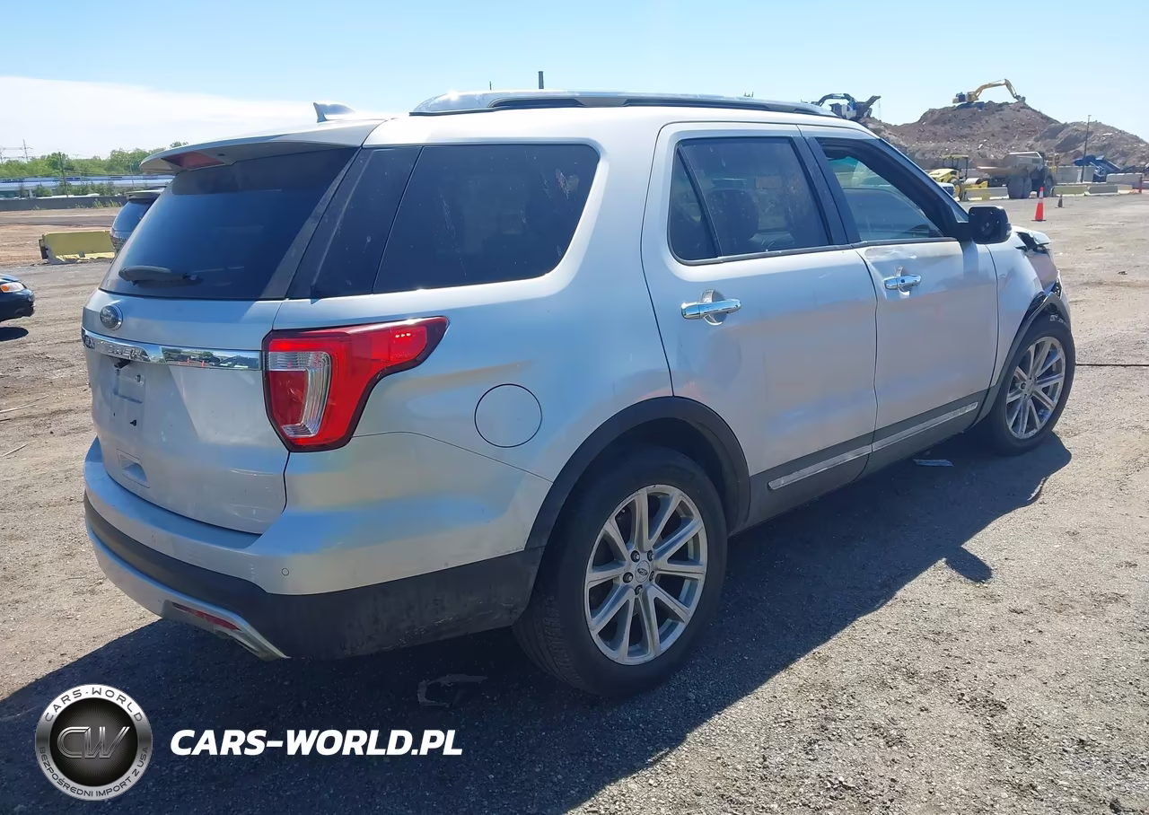 2016 Ford Explorer Limited VIN:1FM5K7F84GGC96921 - 4