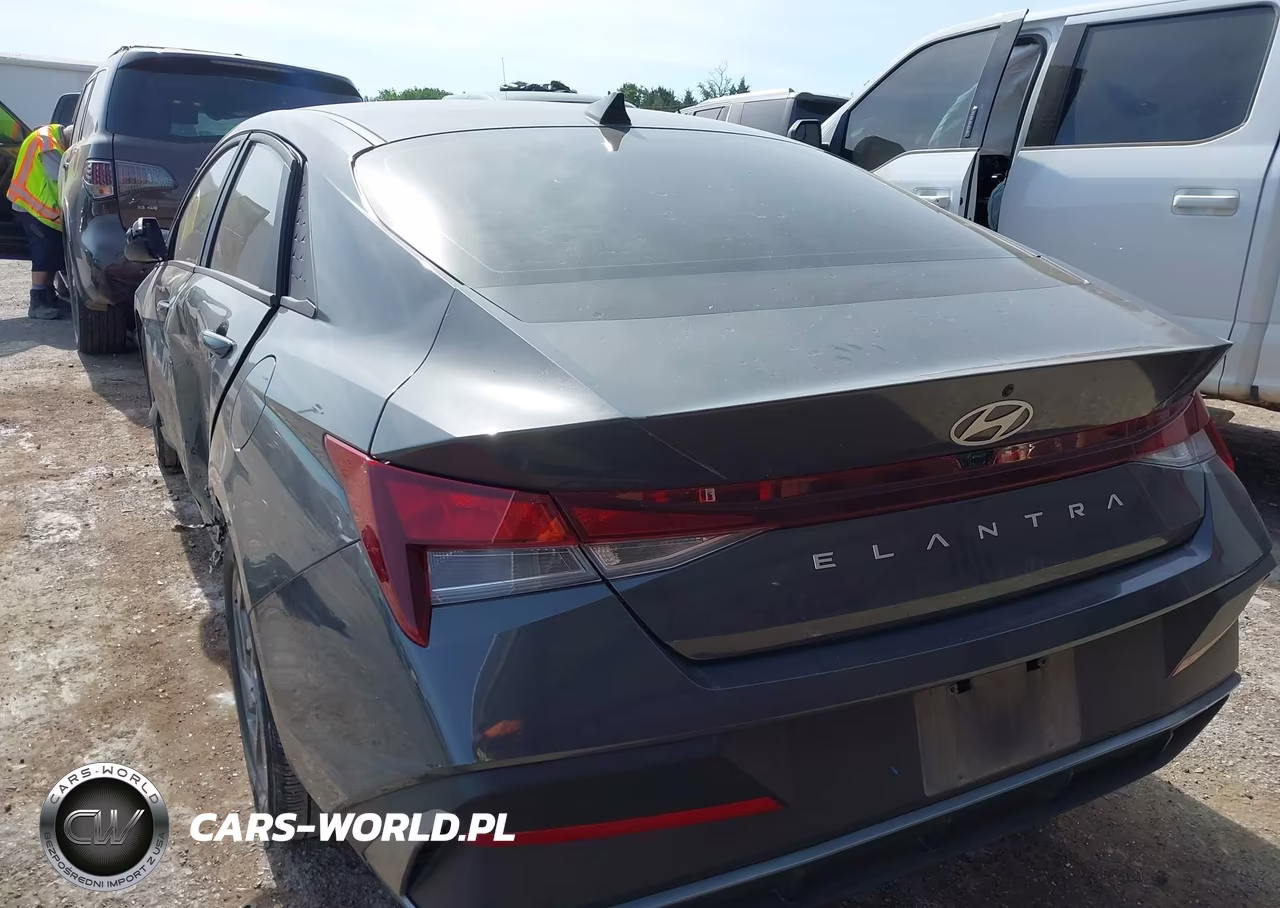 2024 Hyundai Elantra Sel VIN:KMHLM4DG2RU789706 - 16
