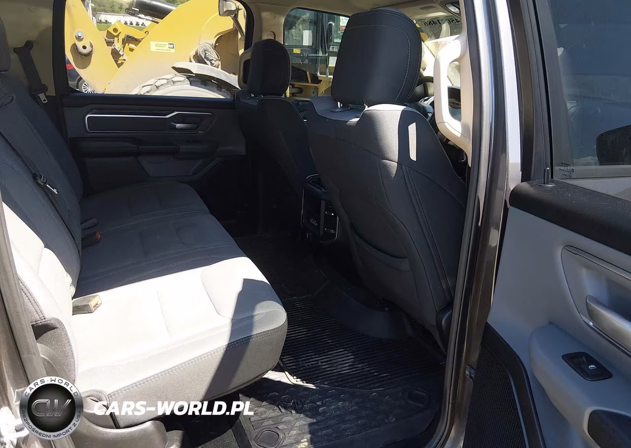 2019 Ram 1500 Big Horn-Lone Star 4X4 5'7 Box VIN:1C6SRFFT4KN782724 - 8