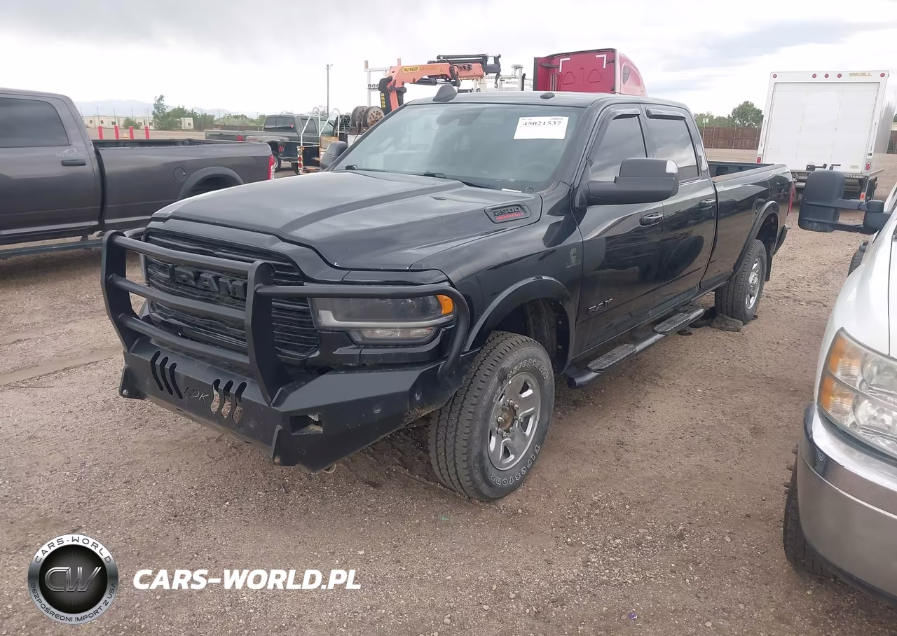 2019 Ram 2500 Laramie 4X4 8' Box VIN:3C6UR5KL6KG624550 - 2