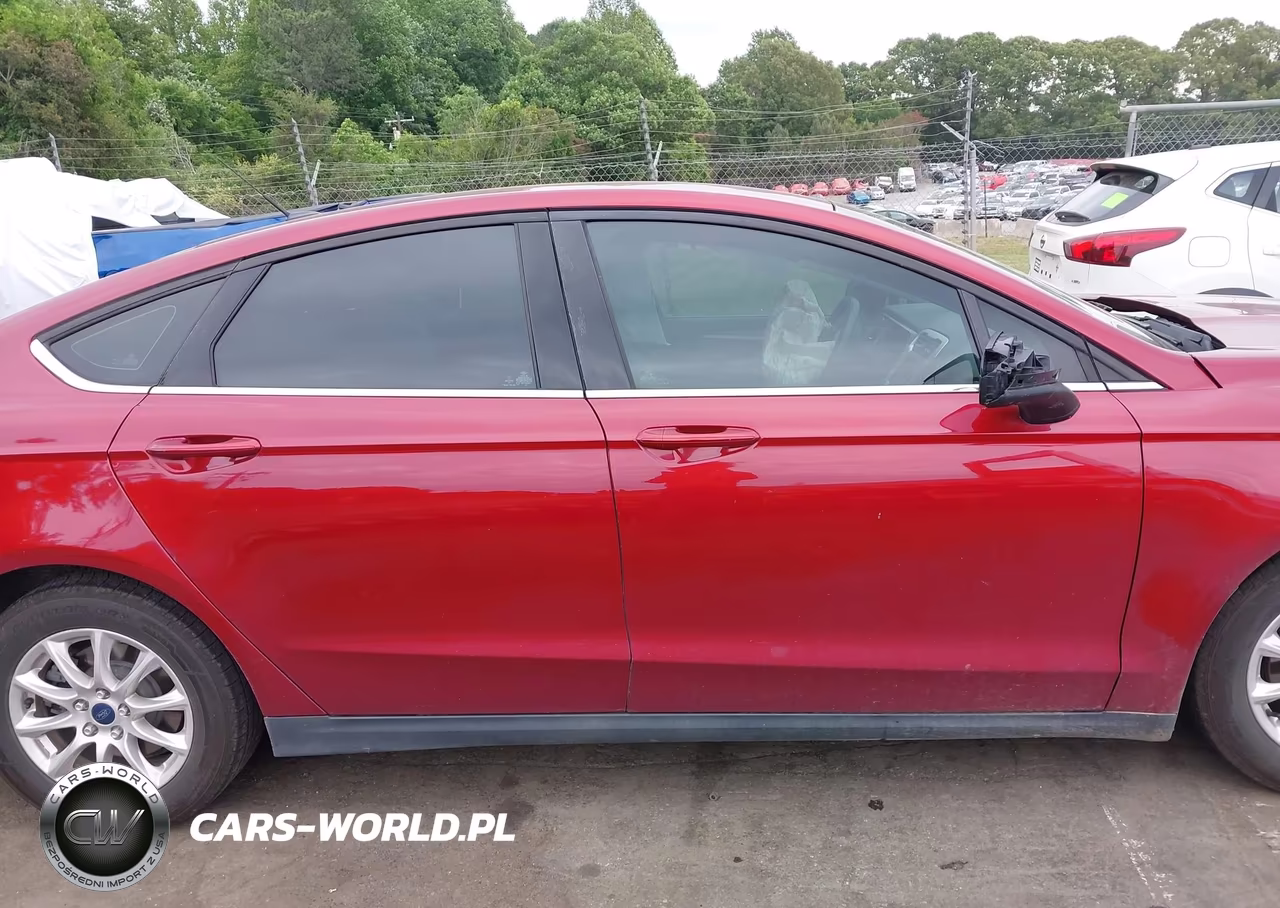2016 Ford Fusion S VIN:3FA6P0G73GR273877 - 13
