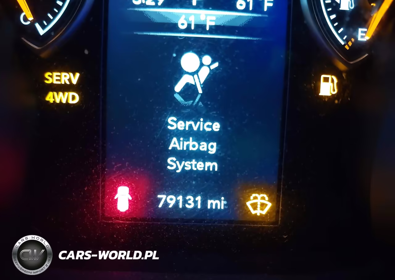 2018 Jeep Wrangler Sport 4X4 VIN:1C4GJXAN5JW264814 - 15