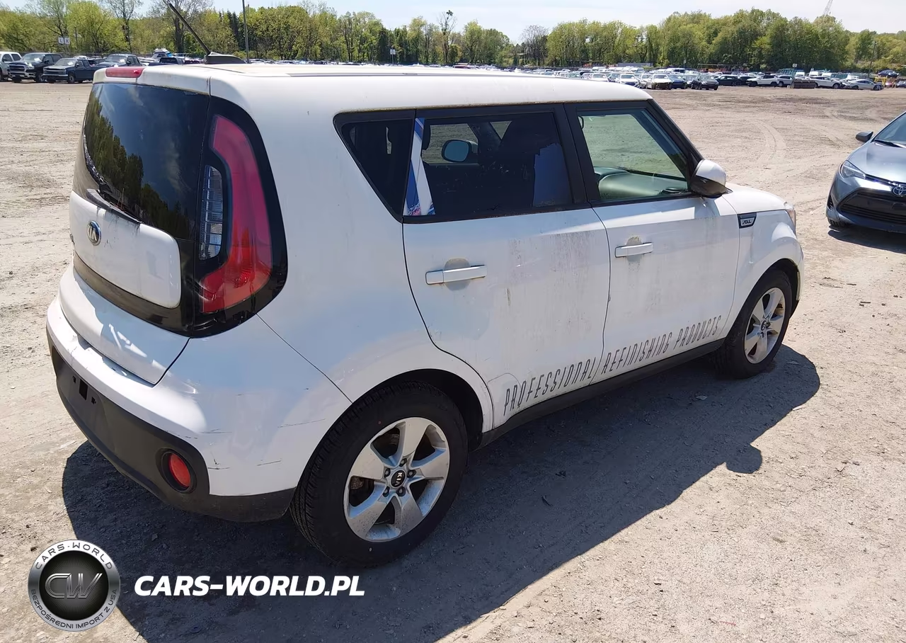 2018 Kia Soul VIN:KNDJN2A24J7601258 - 4
