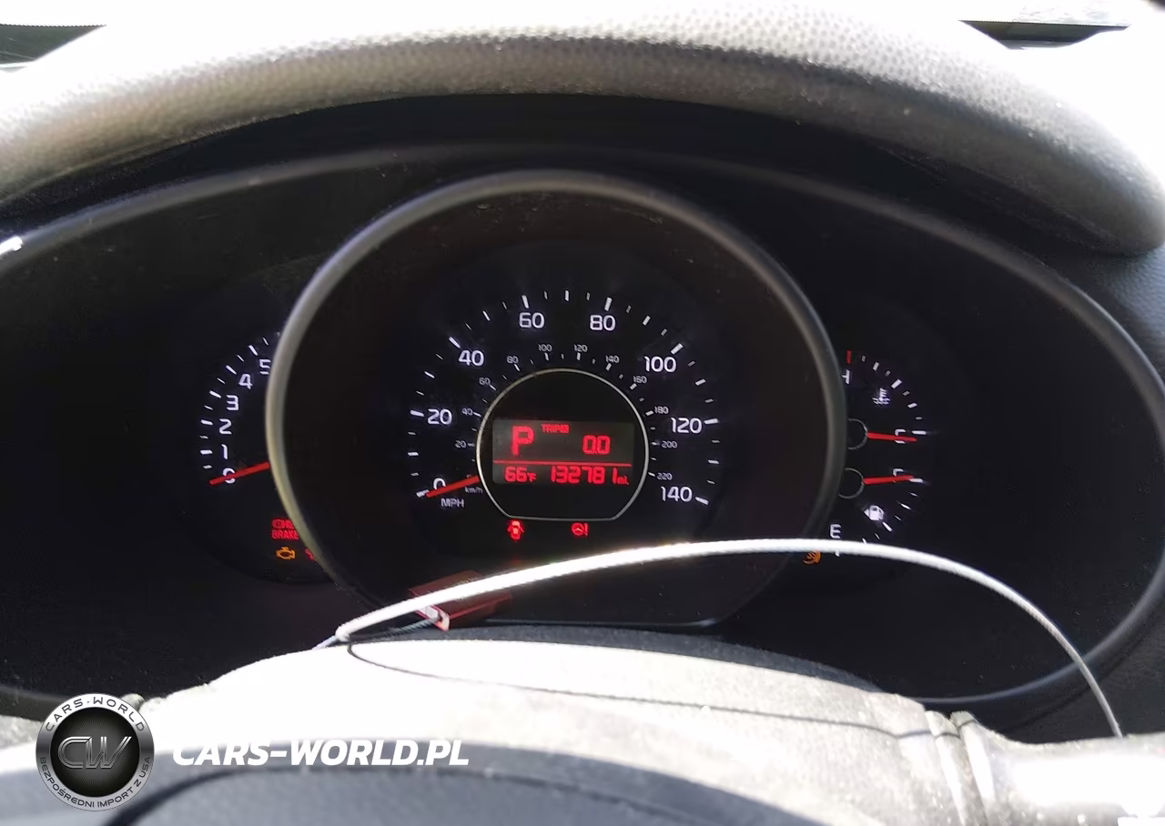 2018 Kia Soul VIN:KNDJN2A24J7601258 - 7