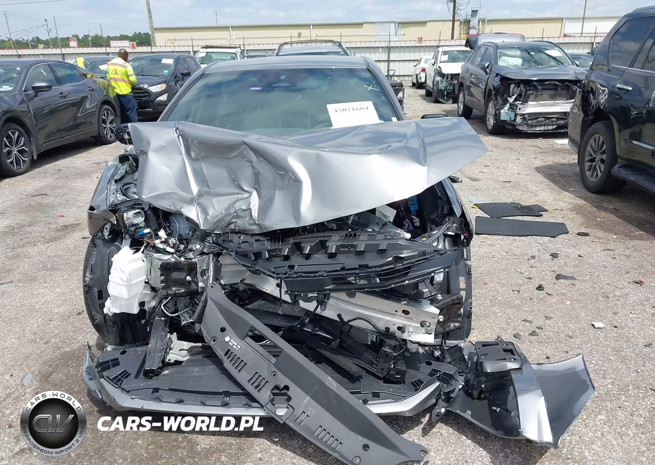 2026 Toyota Camry Se VIN:4T1DAACK9TU283184 - 13