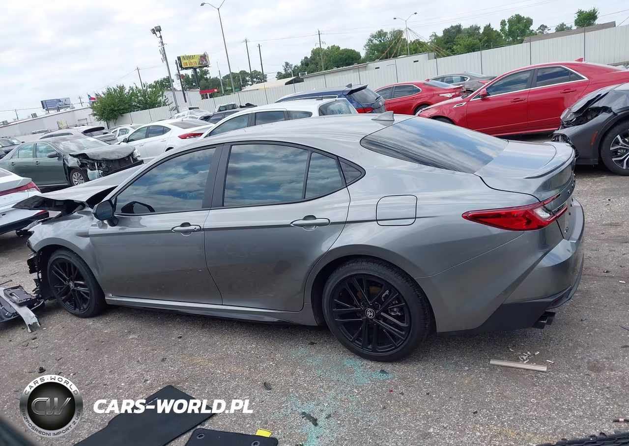 2026 Toyota Camry Se VIN:4T1DAACK9TU283184 - 15
