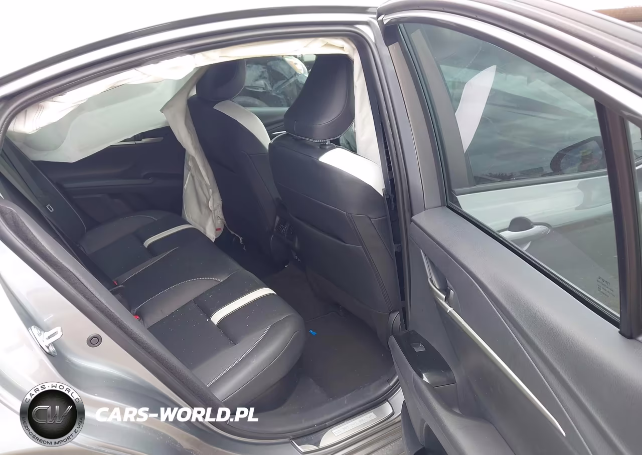 2026 Toyota Camry Se VIN:4T1DAACK9TU283184 - 8