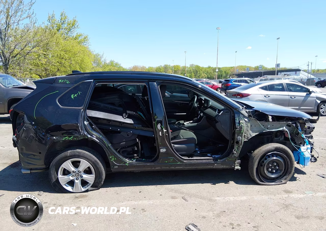 2021 Toyota Rav4 Hybrid Le VIN:4T3M6RFV9MU028405 - 13