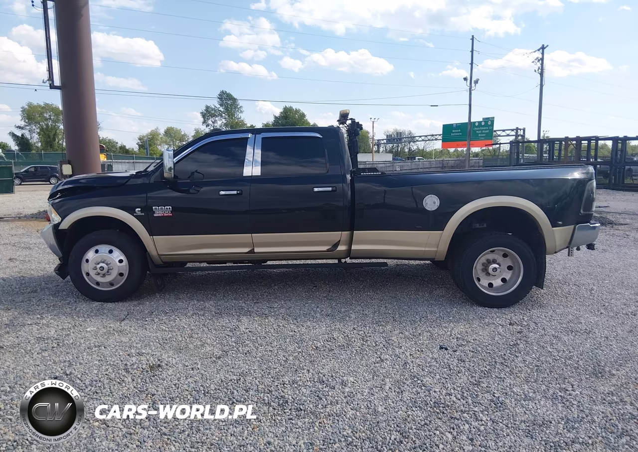 2011 Ram Ram 3500 Laramie VIN:3D73Y4CL7BG555857 - 14
