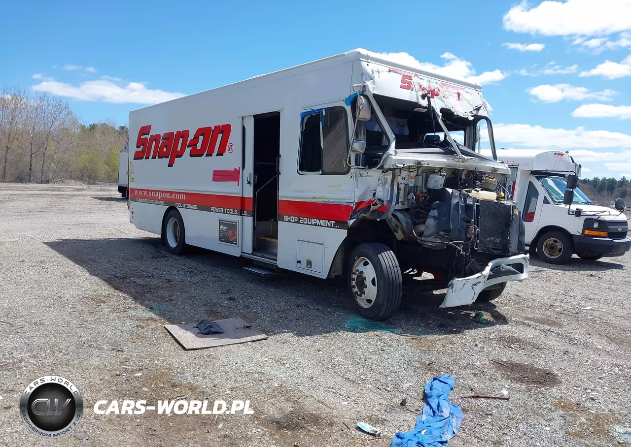 2020 Freightliner Mt55