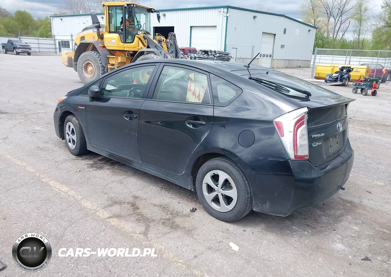 2014 Toyota Prius Two VIN:JTDKN3DU4E0378855 - 3