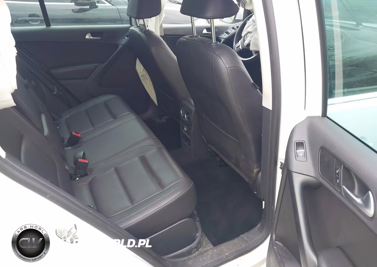 2017 Volkswagen Tiguan 2.0T Wolfsburg Edition VIN:WVGSV7AX7HW511207 - 8