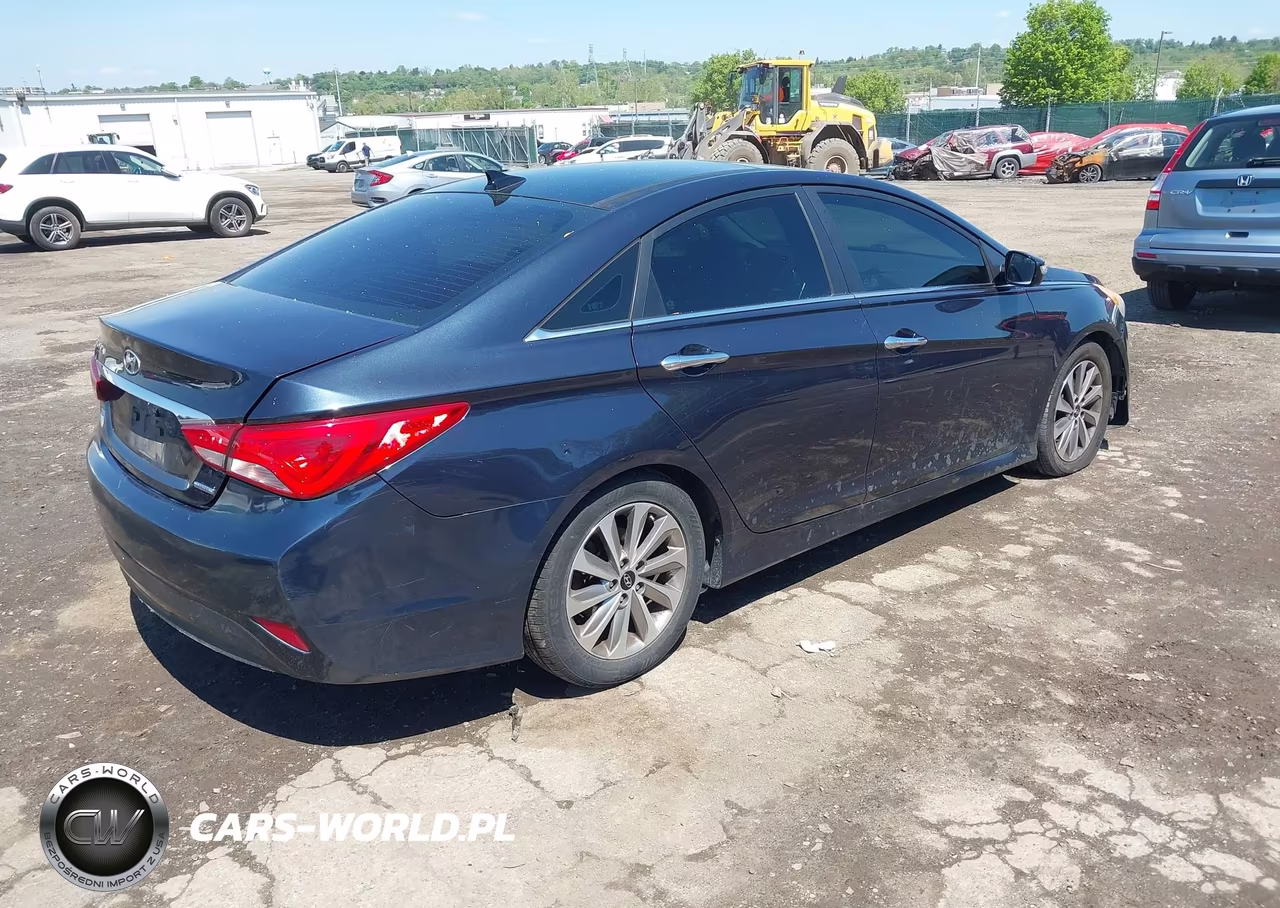 2014 Hyundai Sonata Limited VIN:5NPEC4AC1EH869617 - 4