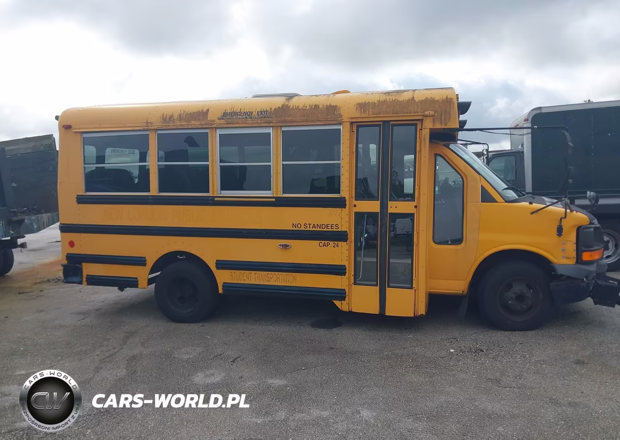 2009 GMC Savana Cutaway Work Van VIN:1GDJG316691170810 - 15