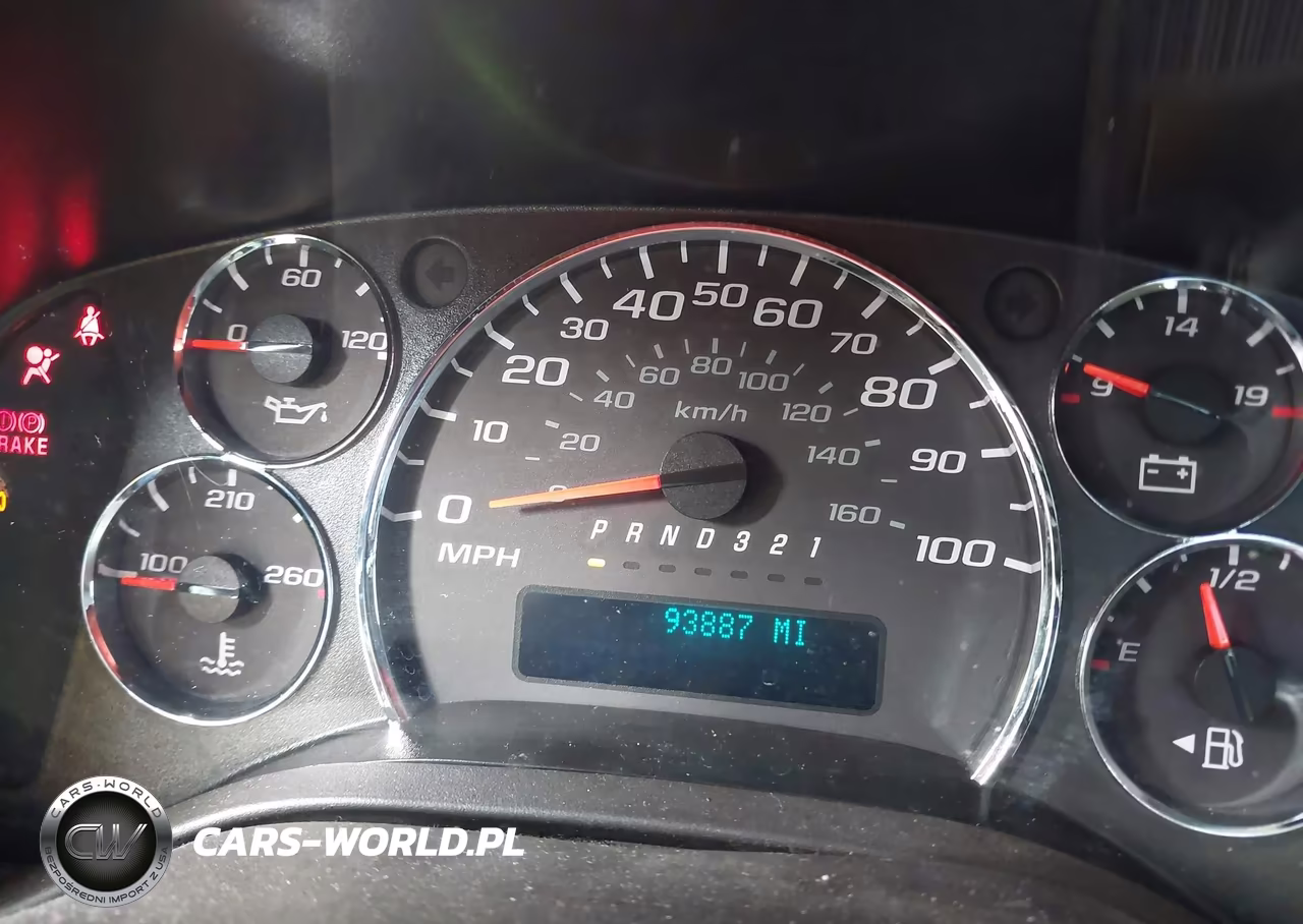 2009 GMC Savana Cutaway Work Van VIN:1GDJG316691170810 - 5