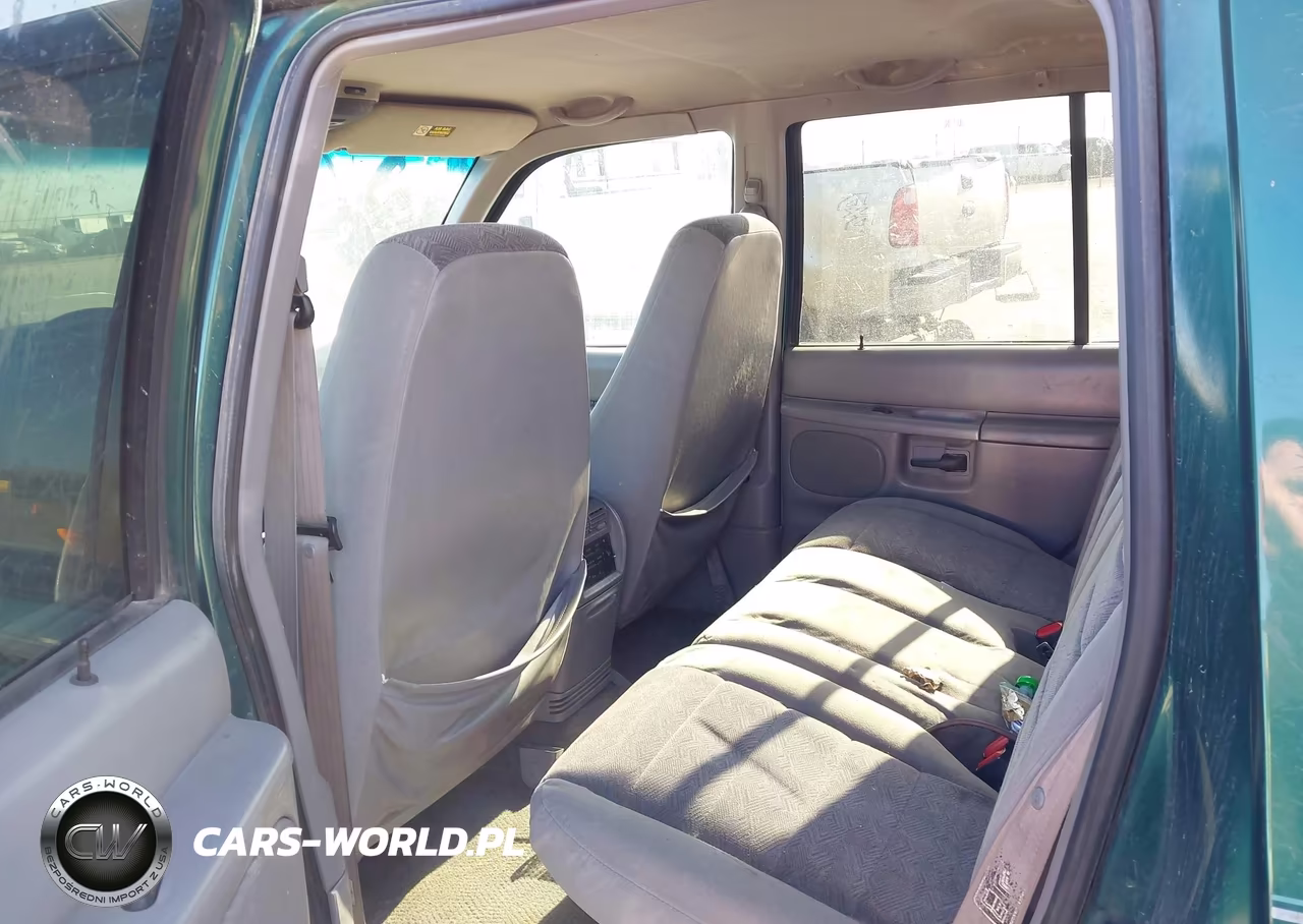 2001 Ford Explorer Xlt VIN:1FMZU83P11ZA75026 - 8