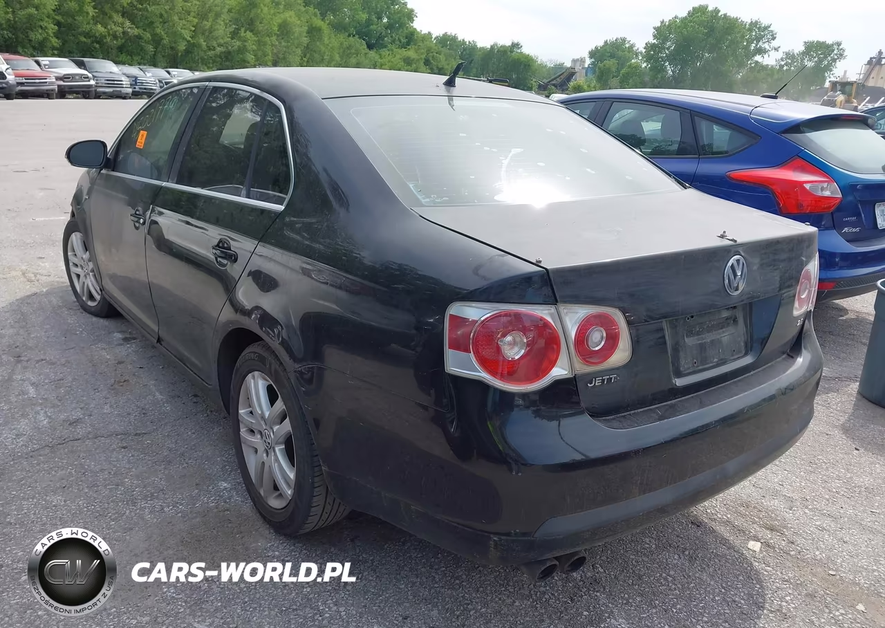 2007 Volkswagen Jetta Wolfsburg Edition VIN:3VWEF71K77M182099 - 3