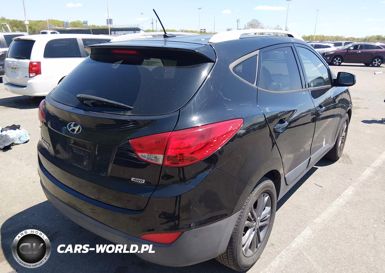 2015 Hyundai Tucson Se VIN:KM8JUCAG1FU103396 - 4