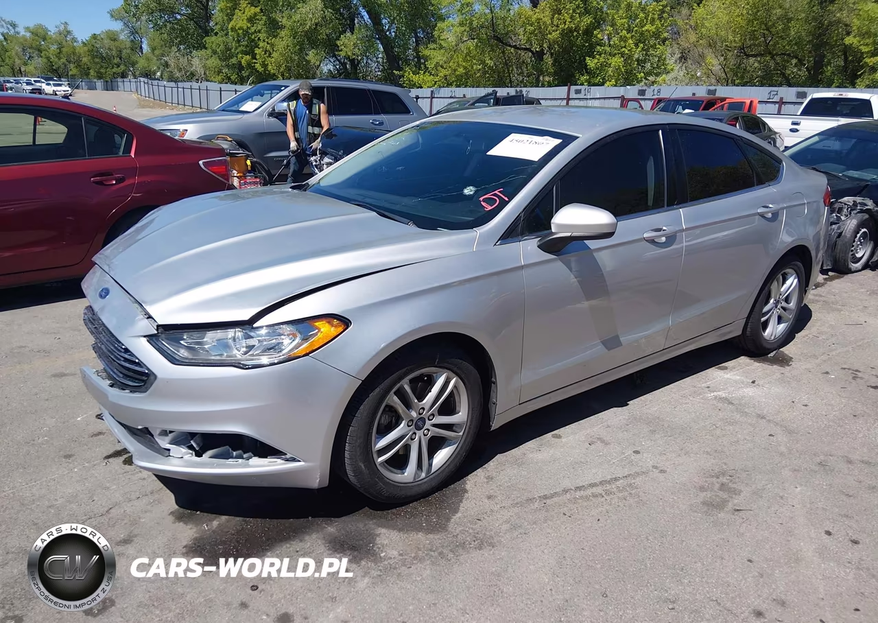 2018 Ford Fusion Se VIN:3FA6P0HD4JR241385 - 2
