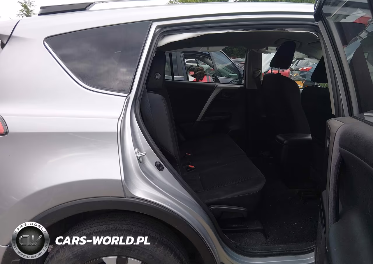 2016 Toyota Rav4 Le VIN:2T3BFREV5GW445551 - 8