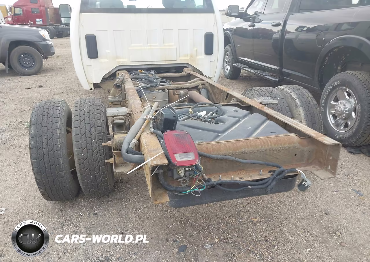 2013 Chevrolet Silverado 3500Hd Chassis Work Truck VIN:1GB4KZCGXDF241015 - 11