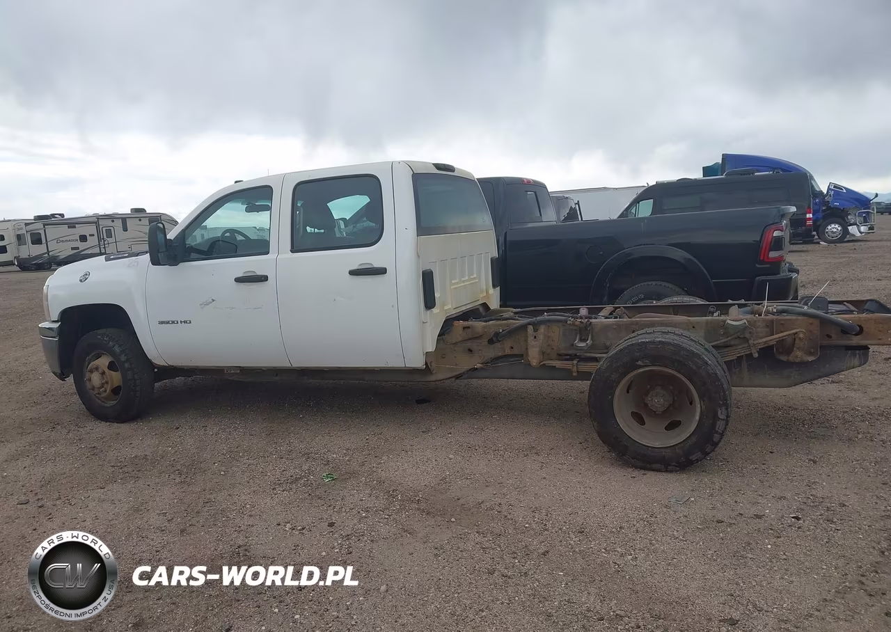2013 Chevrolet Silverado 3500Hd Chassis Work Truck VIN:1GB4KZCGXDF241015 - 14
