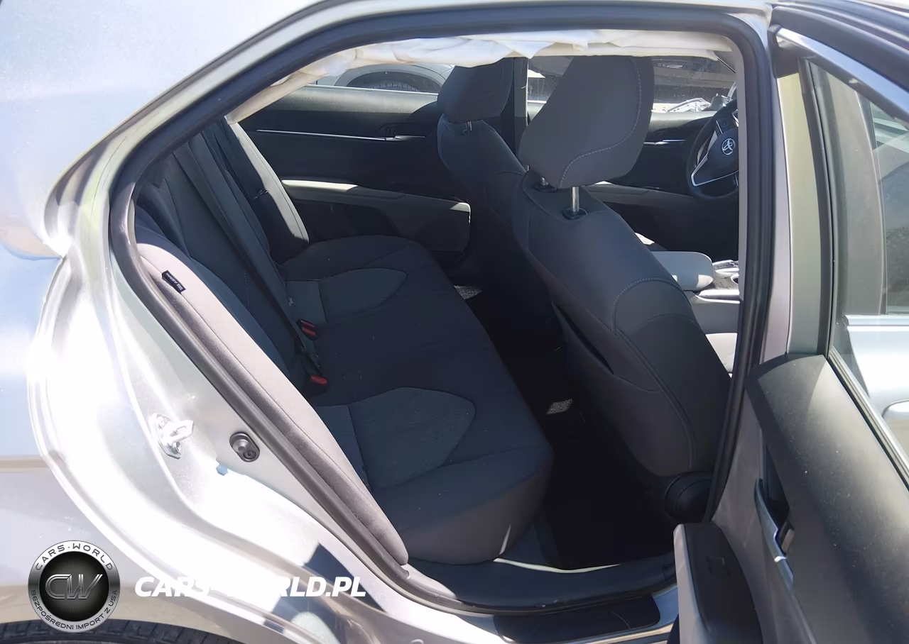 2024 Toyota Camry Le VIN:4T1C11AK2RU903347 - 8